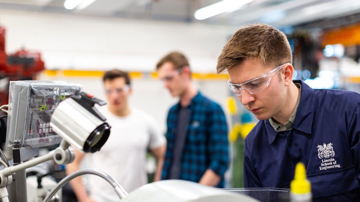 آوسبیلدونگ آلمان اقامت آلمان Ausbildung